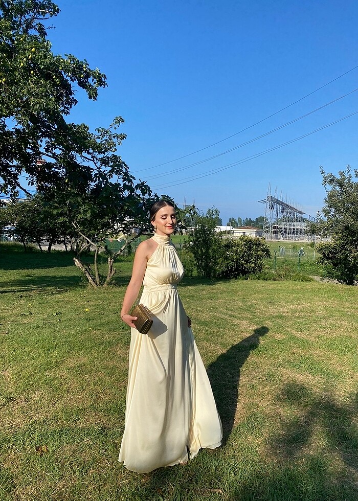 esra helvacı abiye - Görsel 5