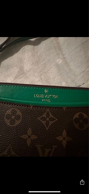 Louis Vuitton Lv cluch