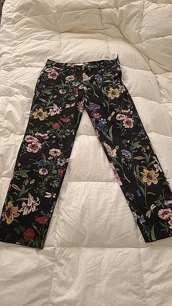 H&M Çiçek desenli 38 beden pantolon