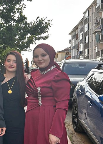 Abiye Bordo Uzun Drapeli Yüksek Yakalı Abiye