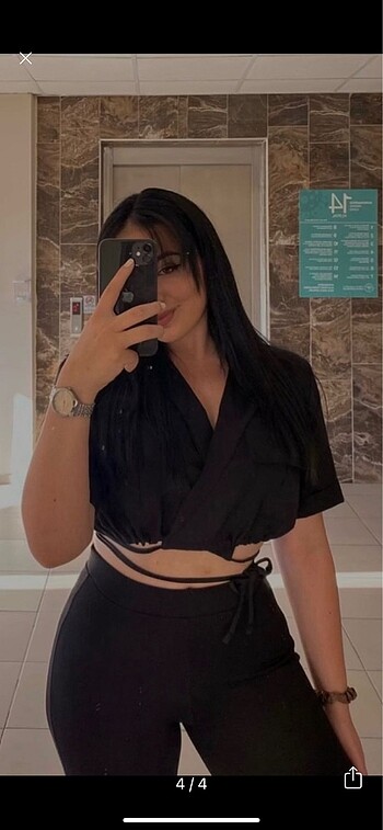 Trendyol & Milla Trendyolmilla bağlamalı crop gömlek