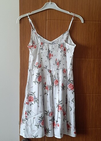 H&M Çiçekli yazlik elbise