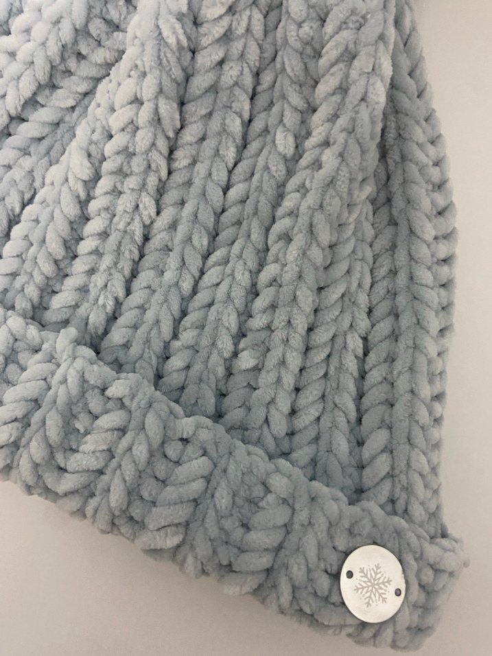 Kadın Gri Örgü Ponponlu Bere - Görsel 2