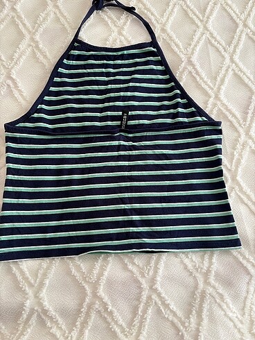 H&M H&M sırtı açık tshirt