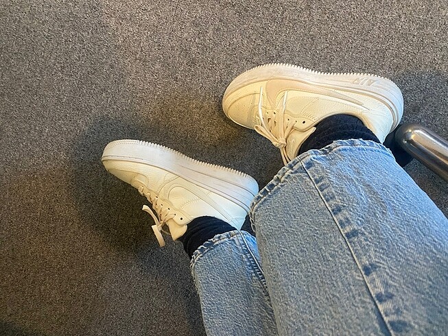 Nike air force 1 shadow Orjinal defosuz birkaç kere gıydım hedıy