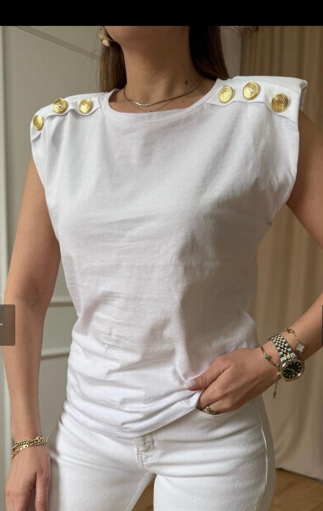 Vatkalı Beyaz Kadın Kısa Kollu Bluz tişört - Görsel 2