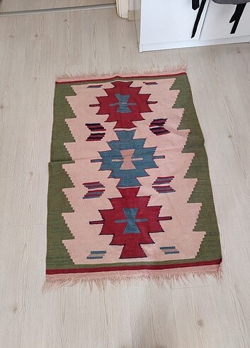 Vintage Love El dokuması kök boya yün kilim 