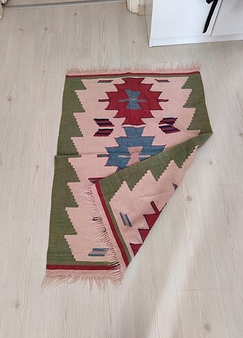  Beden El dokuması kök boya yün kilim 