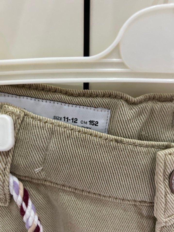 Zara kız kot şort - Görsel 3
