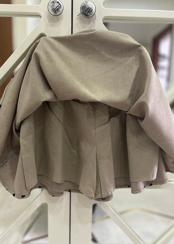 Zara kız şortlu etek - Görsel 2