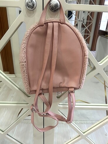 LC Waikiki Lcw peluş sırt çantası