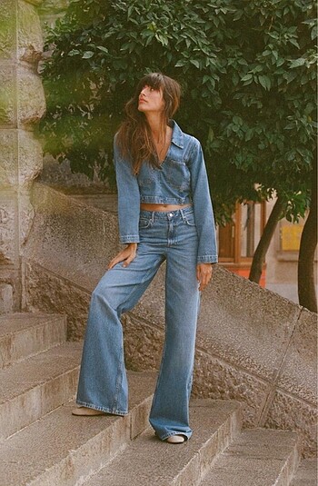 YÜKSEK BEL WIDE-LEG JEAN