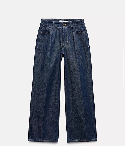 Zara STRAIGHT-LEG HIGH-WAIST JEAN