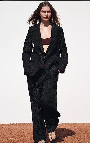 BURUŞUK EFEKTLİ ORGANZE BLAZER