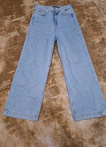 Mavi jeans mom 