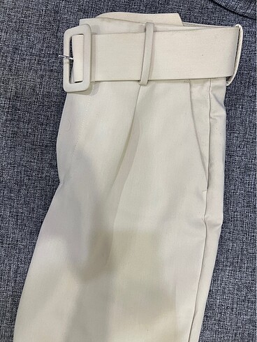 m Beden Zara orjinal High Waisted Belted Pants