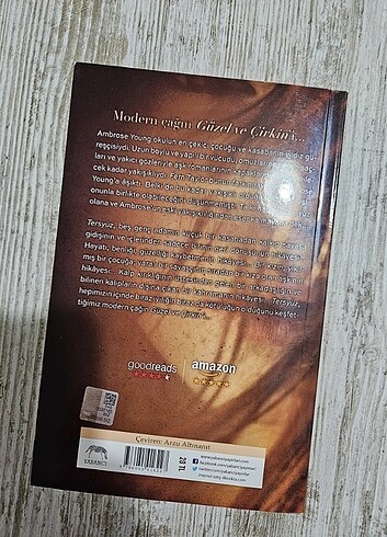 Beden Renk Ters Yüz - Amy Harmon