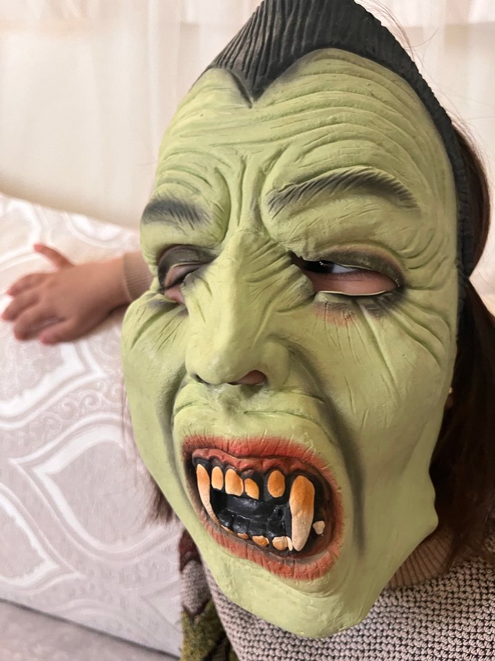 Yeşil Vampir Maskesi - Görsel 2