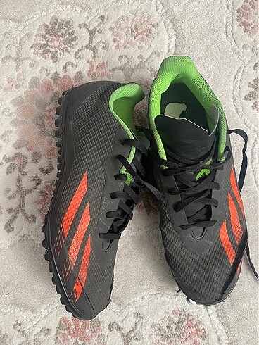 Adidas X halı saha