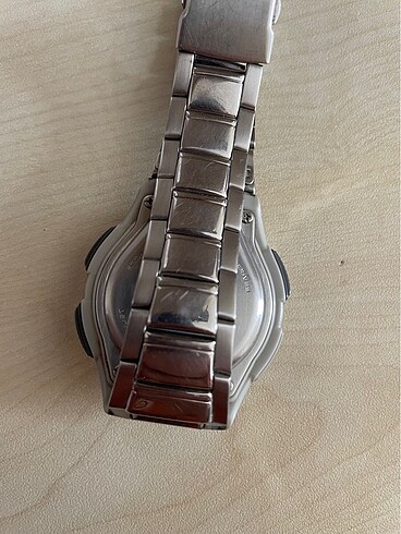 Casio Kullanılmış vintage saat cam çizik orijinal Casio