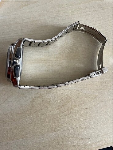  Beden beyaz Renk Kullanılmış vintage saat cam çizik orijinal Casio