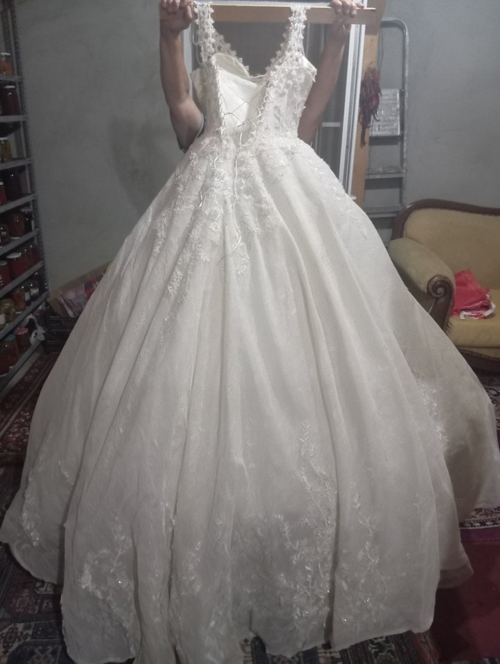 V Yaka Prenses Gelinlik, Uzun ve Kolsuz - Görsel 5