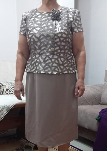 Gri V Yaka Kısa Kollu Uzun Elbise - Görsel 4