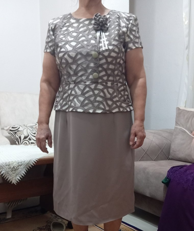 Gri V Yaka Kısa Kollu Uzun Elbise - Görsel 4