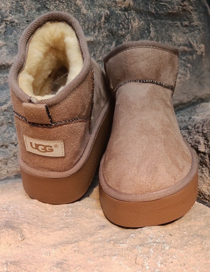 Bej Süet Kürklü Dolgu Topuklu Kadın Bot - Görsel 2