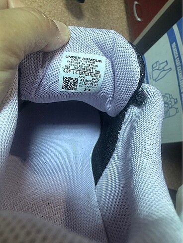 36,5 Beden siyah Renk Under armour 36,5