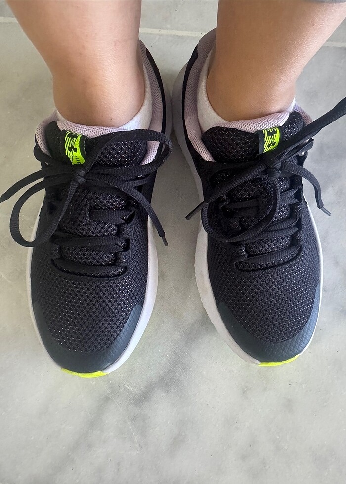 Under armour 36,5 - Görsel 2