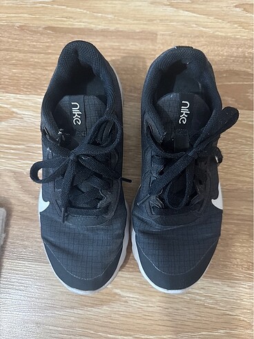 Nike Nike 35.5