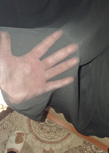 Siyah V Yakalı Uzun Askılı Kadın Elbise - Görsel 4