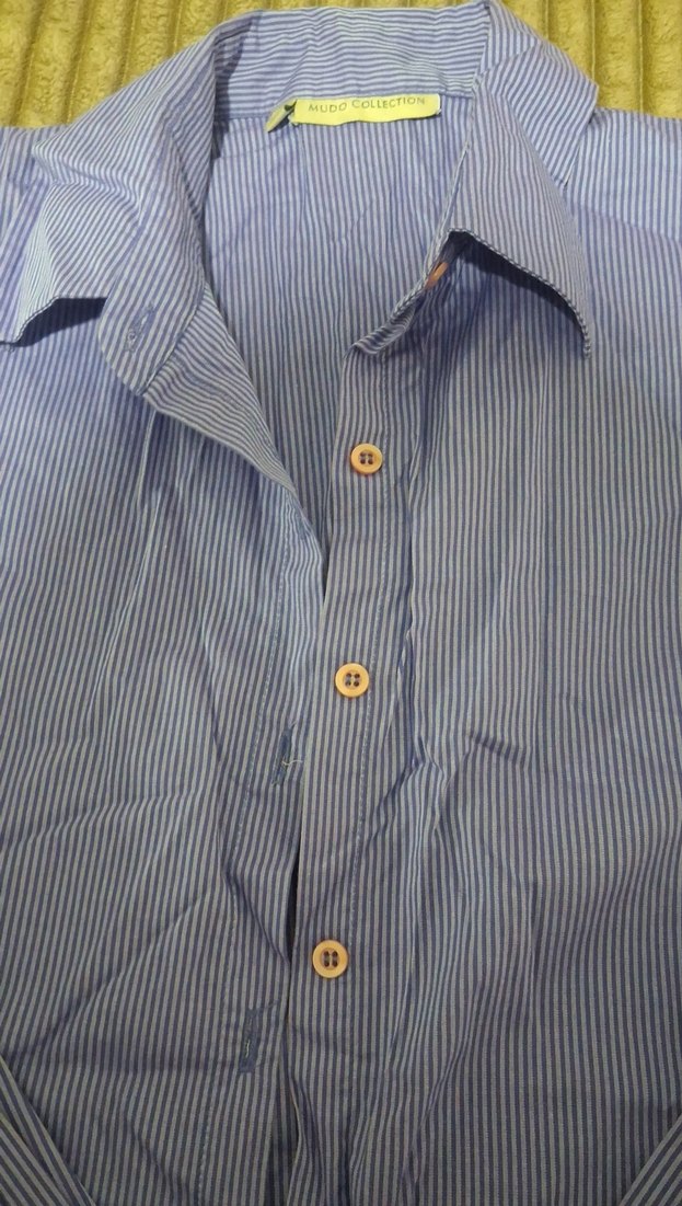 Düğmeli Uzun Kollu Klasik Mavi Gömlek - Görsel 5