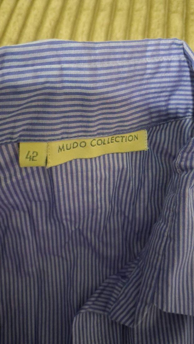 Düğmeli Uzun Kollu Klasik Mavi Gömlek - Görsel 4