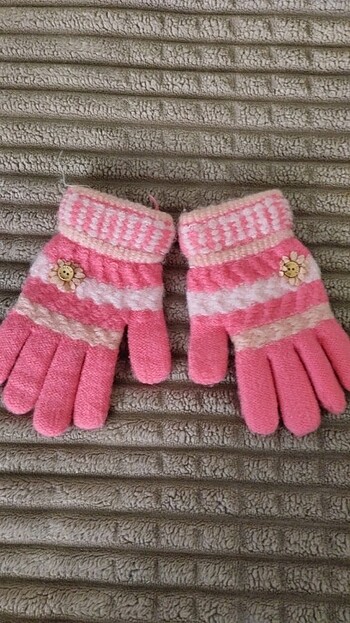 Kız çocuk eldiven - Görsel 2