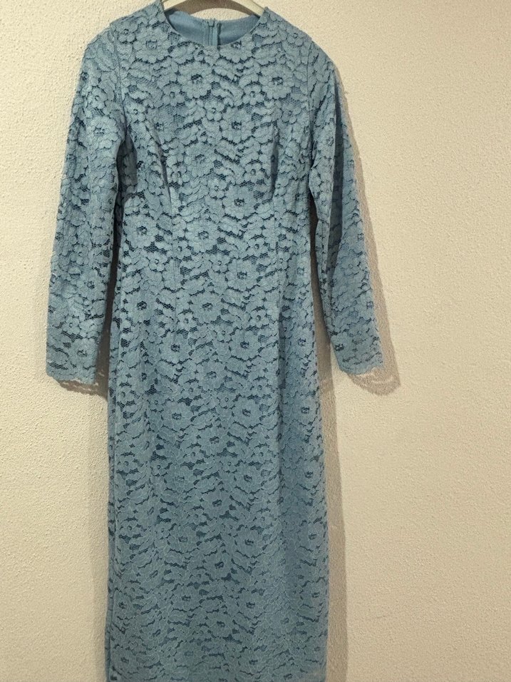 Uzun Kollu Mavi Dantel Elbise - Görsel 2