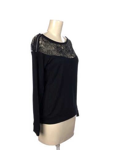 Guess Guess Bluz %70 İndirimli.