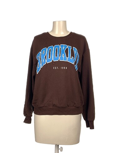 Defacto Sweatshirt %70 İndirimli.