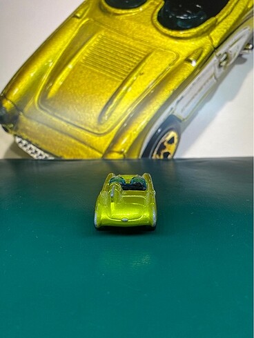  Beden Hot wheels