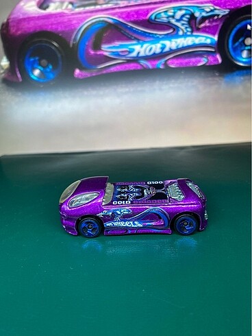  Beden Renk Hot wheels