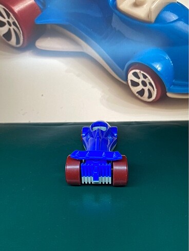  Beden Hot wheels