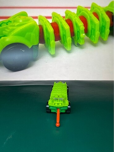  Beden Hot wheels