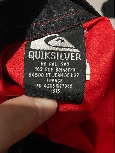 32 Beden Guiksilver şort