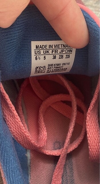 37 Beden Adidas kadın ayakkabı