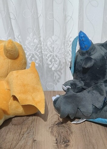 Beden Charizard 20cm Pokemon peluş 2 adet