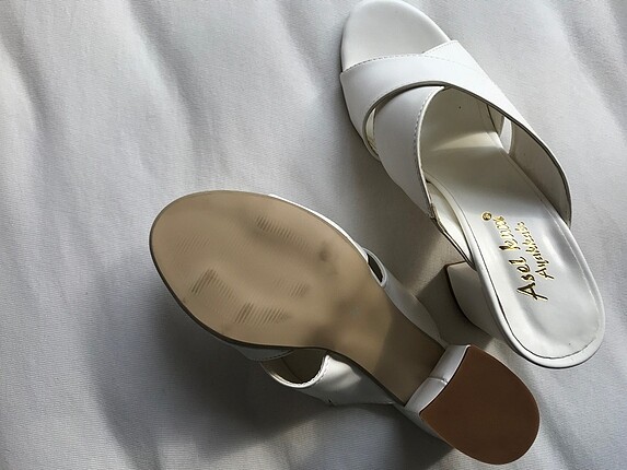 Topuklu beyaz ayakkabi - Görsel 4