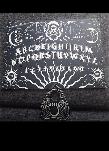  Ouija tahtası