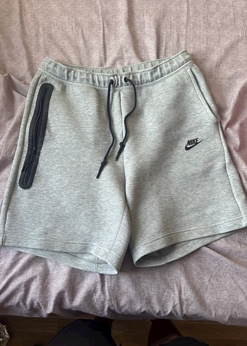 Nike tech şort