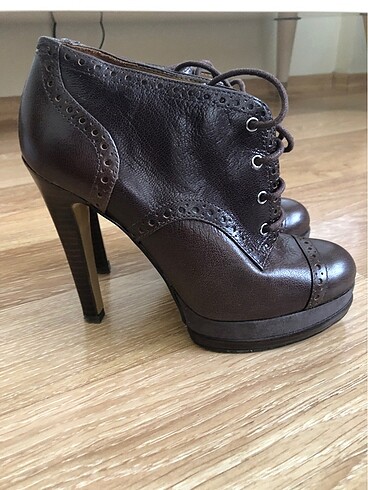 35 Beden kahverengi Renk Nine west topuklu ayakkabı